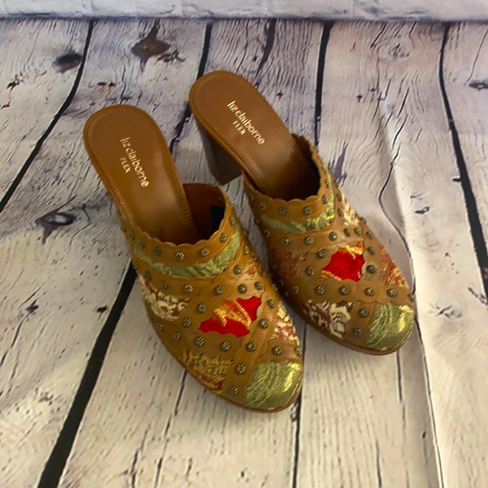 Liz Claiborne flex Sz 10 high heel clogs brown